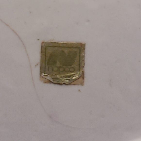 Chippy NAPCO POTTERY with Pear image, Vintage Indoor Planter, Outdoor Plant Pot - Picture 3 of 8